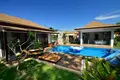 villa de 3 chambres 237 m² Rawai, Thaïlande