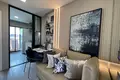 Complejo residencial Premier residential complex with a huge swimming pool and lush green areas in Suan Luang, Bangkok, Thailand