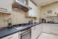 4 bedroom house 5 m² London, United Kingdom