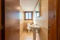 Wohnung 5 zimmer 250 m² Moniatis, Zypern