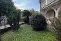 Casa 5 habitaciones 250 m², Montenegro