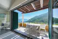 2 bedroom apartment 90 m² Morinj, Montenegro