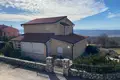 4 bedroom Villa 180 m² Grad Rijeka, Croatia