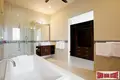 villa de 7 chambres 650 m² Rawai, Thaïlande