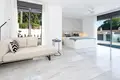 Haus 5 Schlafzimmer 420 m² Dos Hermanas, Spanien