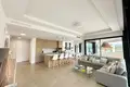 3 bedroom apartment  Estepona, Spain