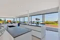 Haus 5 Schlafzimmer 534 m² Dos Hermanas, Spanien