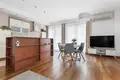 2 bedroom apartment 87 m² Warsaw, Poland