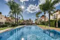 3 bedroom house 217 m² Dos Hermanas, Spain