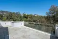4 bedroom house 294 m² Dos Hermanas, Spain