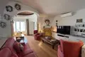 4 bedroom house 282 m² Dos Hermanas, Spain