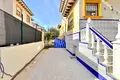 Szeregowiec 2 pokoi 84 m² Orihuela, Hiszpania