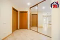 Mieszkanie 2 pokoi 73 m² Mińsk, Białoruś