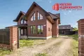 Haus 5 zimmer 355 m² Karobcycy, Belarus
