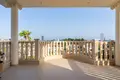 6-Schlafzimmer-Villa 650 m² Mouttagiaka, Zypern