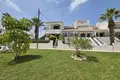 Mieszkanie 2 pokoi 75 m² Orihuela, Hiszpania