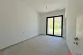 Mieszkanie 3 pokoi 81 m² Radhime, Albania