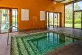 2 bedroom apartment 158 m² Estepona, Spain