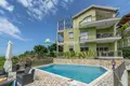 Casa 8 habitaciones 274 m² Buljarica, Montenegro
