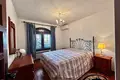 Villa de tres dormitorios 131 m² Orihuela, Španjolska