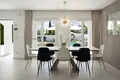 5 bedroom house 335 m² Dos Hermanas, Spain
