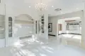 Вилла 3 комнаты 360 м² в Sangkat Phsar Daeum Thkov, Камбоджа