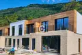 Szeregowiec 3 pokoi 140 m² Kavac, Czarnogóra