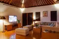 Villa de 6 chambres 2 000 m² Tibubeneng, Indonésie