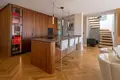 Mieszkanie 3 pokoi 251 m² Benahavis, Hiszpania