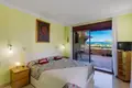 Квартира 3 спальни 261 м² Rio Real, Испания