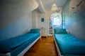 Villa de tres dormitorios 150 m² Tivat, Montenegro
