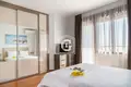 Mieszkanie 4 pokoi 107 m² Becici, Czarnogóra