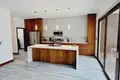 Kondominium 2 Schlafzimmer 123 m² West Bay, Honduras