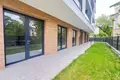 Propiedad comercial 5 habitaciones 123 m² en Varsovia, Polonia