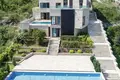 5-Schlafzimmer-Villa 517 m² Tivat, Montenegro