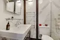2 bedroom apartment 175 m² Paris, France