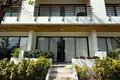Complexe résidentiel Residential complex of modern townhouses in the Choeng Mon beach area, Samui, Thailand