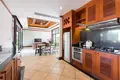 Willa 2 pokoi 272 m² Rawai, Tajlandia