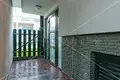 Дом 4 комнаты 213 м² Велика-Горица, Хорватия