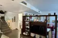4 bedroom house 270 m² Dos Hermanas, Spain
