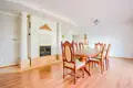Casa 290 m² Zlotniczki, Polonia