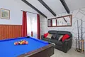 Дом 4 спальни 130 м² Дубровницко-Неретванская жупания, Хорватия