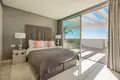 Mieszkanie 3 pokoi 275 m² Marbella, Hiszpania
