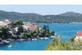 Atterrir 3 780 m² Zaboric, Croatie