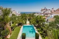 Mieszkanie 3 pokoi 162 m² Marbella, Hiszpania