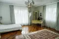 Haus 8 zimmer 535 m² Tarasava, Belarus