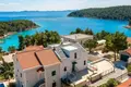 villa de 5 dormitorios 165 m² Opcina Milna, Croacia