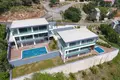 4 bedroom Villa 300 m² Aksu, Turkey