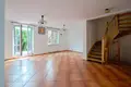 Casa 168 m² en Varsovia, Polonia