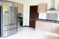 Dom 4 pokoi  Akra, Ghana